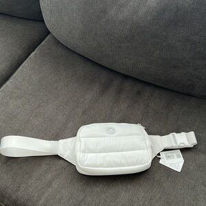Lululemon white puffy fanny pack. Brand new with tags